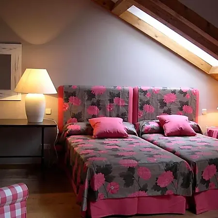 Отель Rural El Jardin De La Hilaria