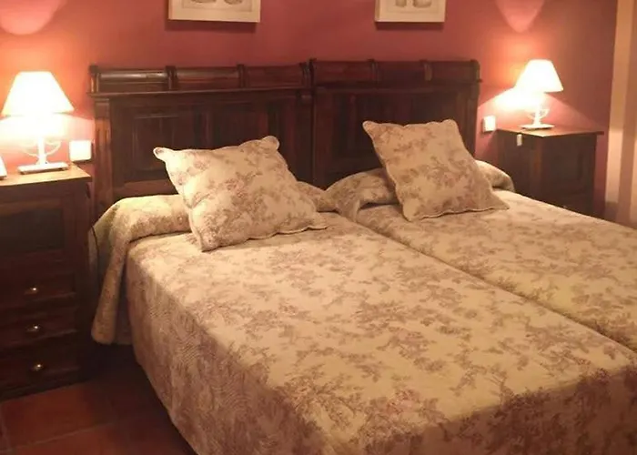 Rural El Jardin De La Hilaria Valsain