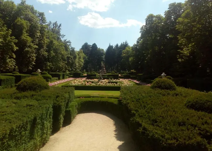 Rural El Jardin De La Hilaria * Valsain